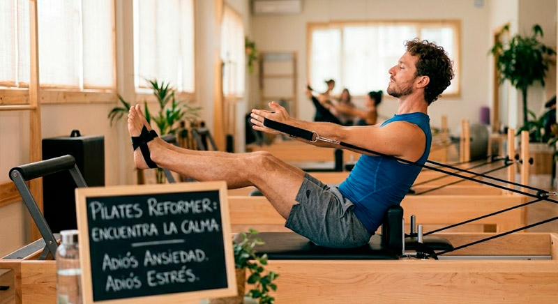 Ansiedad, estrés y pilates reformer: lo que pasa en tu sistema nervioso cuando practicas